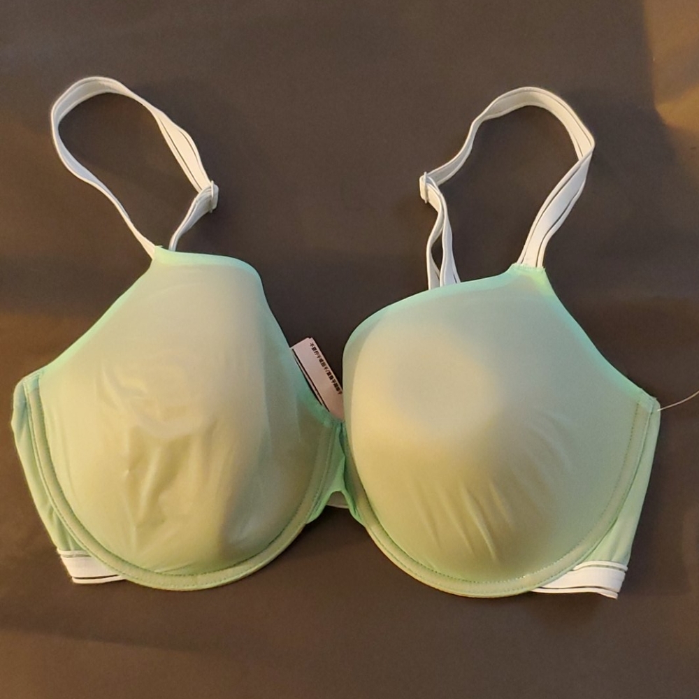 36DD